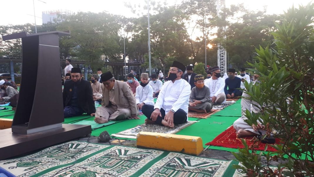 Benyamin Davnie Ajak Peduli Sesama