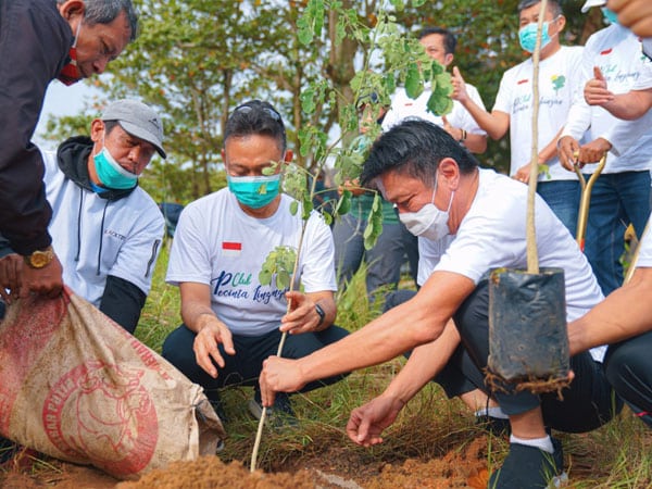 Edi Ajak Warga Peduli dan Cinta Lingkungan