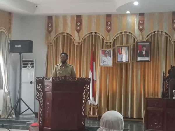 Penjelasan Pemkab Terhadap PU Fraksi DPRD Sekadau