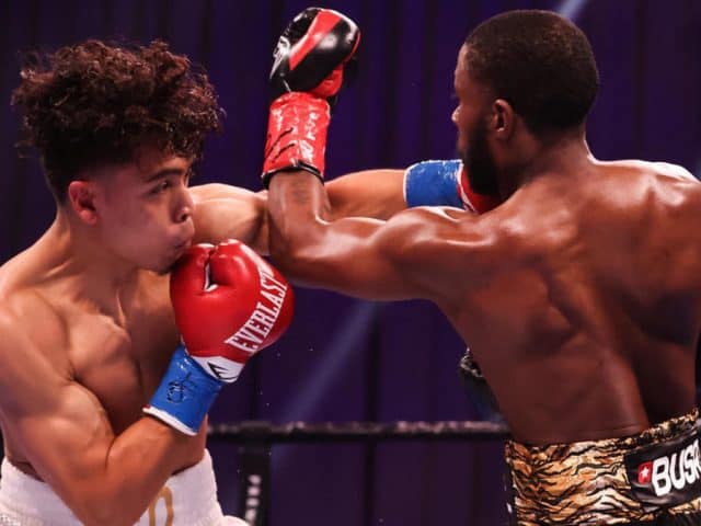 Petinju yang Dipromotori Mayweather Catat Sejarah Jadi Juara Dunia