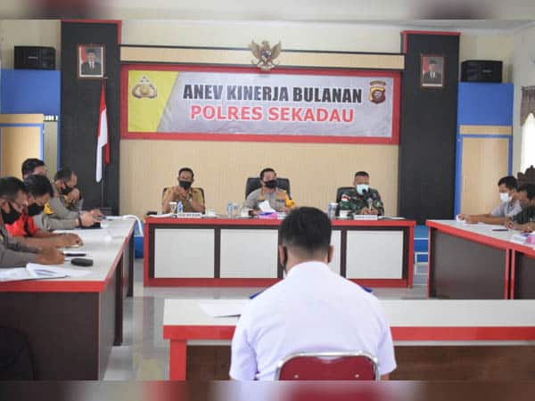 Rakor Persiapan Pilot Project Adaptasi Kebiasaan Baru di Kabupaten Sekadau