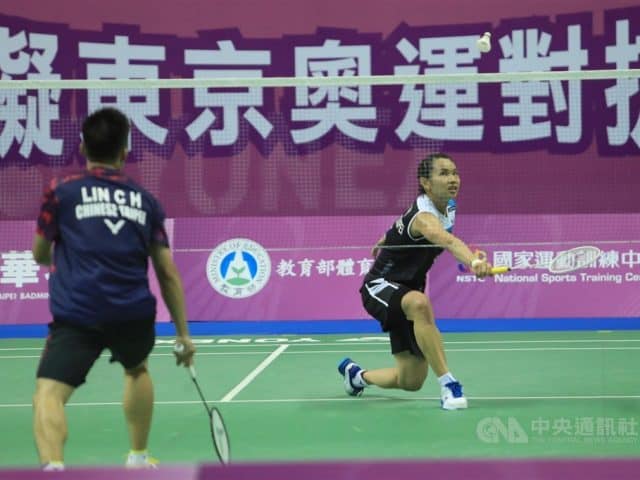 Saat Tunggal Putri No 1 Dunia Kalahkan Pemain Putra Eks Juara Nasional