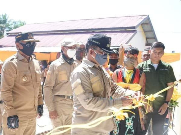 Wabup Ketapang Resmikan Pasar Desa Sungai Melayu Baru