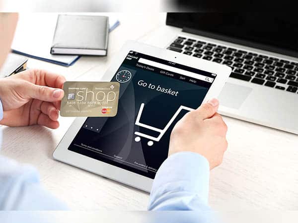 Cermati Perubahan Perilaku Konsumen e-Commerce, PermataBank Maksimalkan Keunggulan PermataShoppingCard