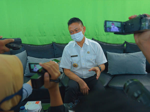 Edi Minta Duplikasi Jembatan Kapuas I Lebih Fungsional