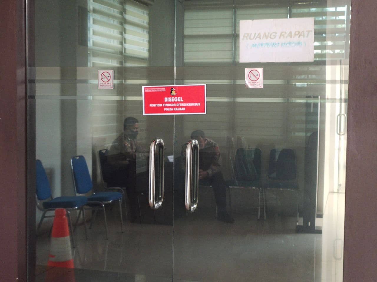 Ditreskrimsus Polda Segel Kantor PUPR Kalbar