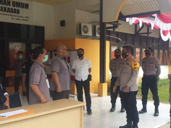 KPU Sekadau Gelar Simulasi Prosesi Pendaftaran Bapaslon di Pilkada Serentak 2020