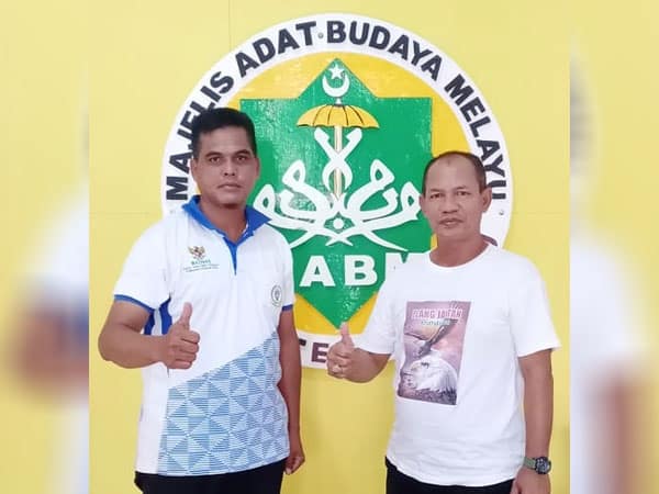 Kafilah Kapuas Hulu di MTQ XXVIII Kalbar Puji Kepemimpinan Rupinus-Aloysius