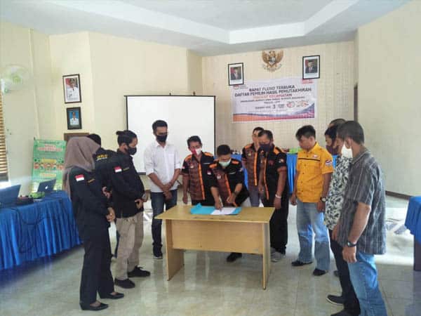 PPK Sekadau Hilir Laksanakan Pleno Daftar Pemilih Hasil Perbaikan
