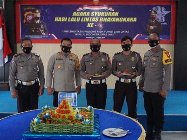 Polres Sekadau Gelar Syukuran Hari Lalu Lintas Bhayangkara ke-65