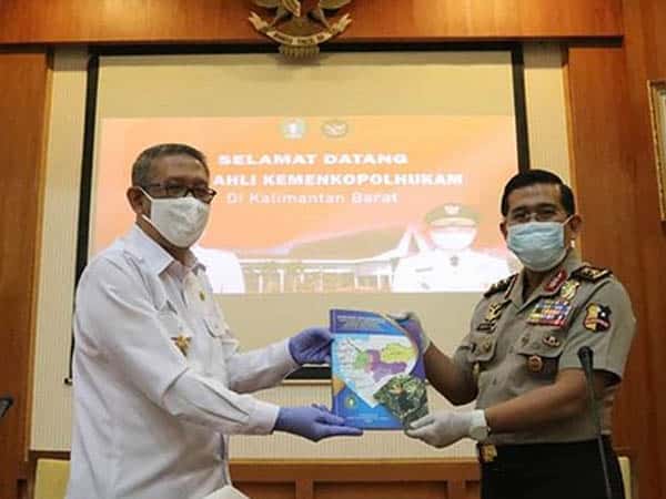 Bertemu Dengan Staf Ahli Kemenko Polhukam, Sutarmidji Kembali Sampaikan Usulan Pemekaran Kapuas Raya