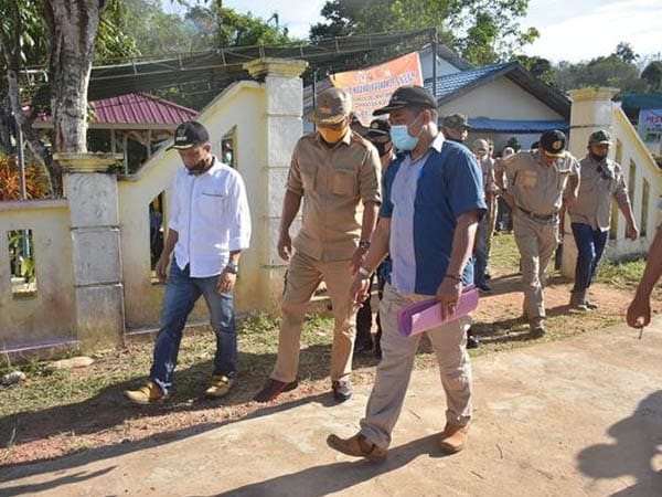 Bupati Martin Tinjau Kondisi Terkini di Jelai Hulu dan Manis Mata Pasca Banjir