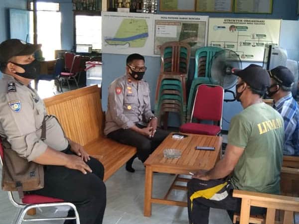 Kapolsek Sekadau Hilir Minta Pemdes Tanjung Jaga Harmonisasi Warga Hadapi Pilkada 2020