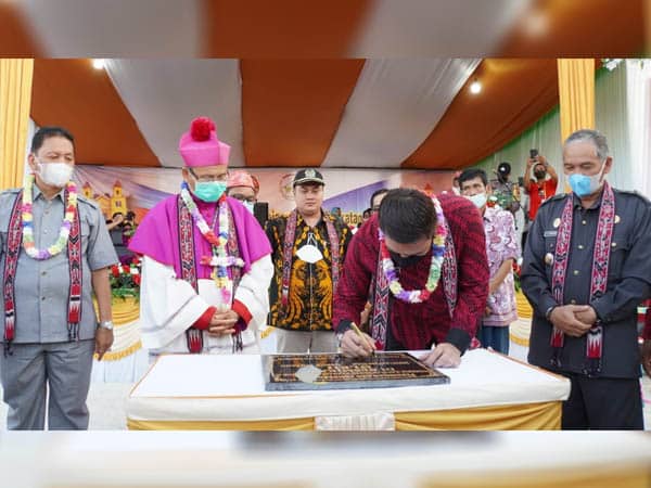Bupati Sis: Gereja Bagus Harus Disertai Keaktifan Umat Beribadah