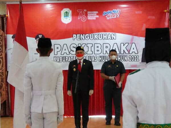 Cerita Bupati Kapuas Hulu yang Gagal Menjadi Anggota Paskibraka