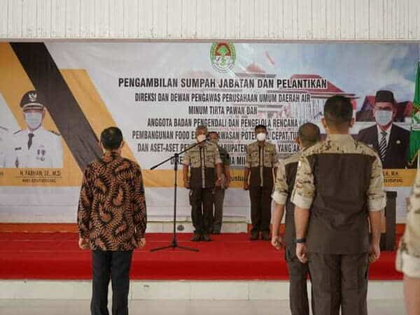 Bupati Ketapang Lantik Tim BP3FE-KPCT-AP, Berikut Nama dan Jabatannya