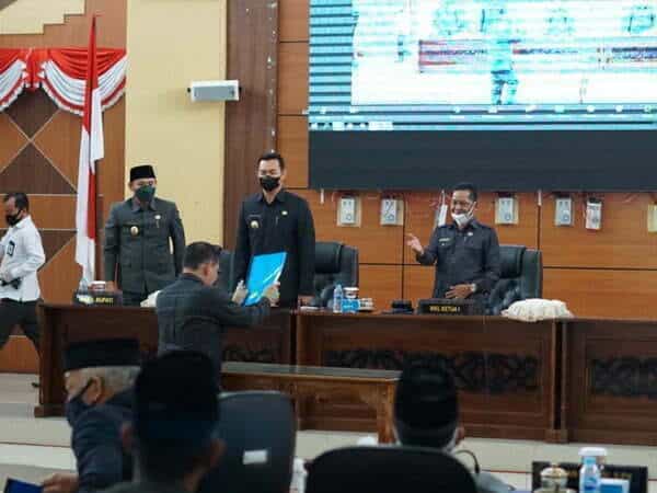 Dewan Kapuas Hulu Pertanyakan Soal Perombakan OPD dan Deviden Bank Kalbar
