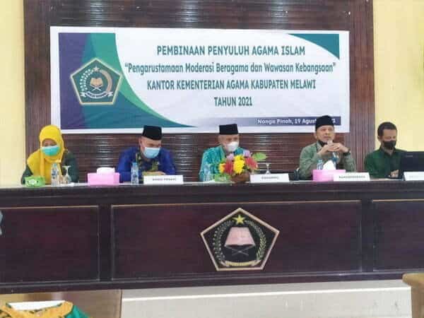 Hadapi Moderasi Beragama, Kemenag Melawi Gelar Pembinaan Penyuluh Agama Islam