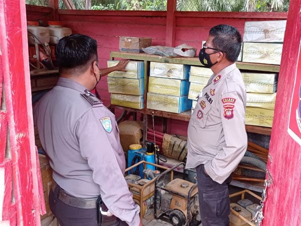 Kapolsek Sekadau Hilir Cek Sarpras Pemadam Milik PT MJP Antisipasi Karhutla