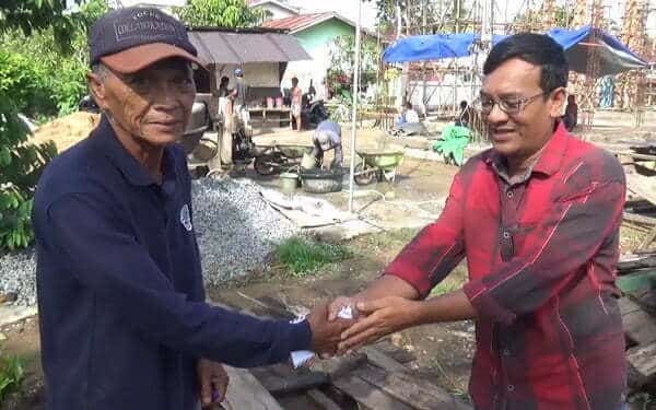 Pekerjakan Warga Terdampak Covid-19 Dalam Pembangunan Surau