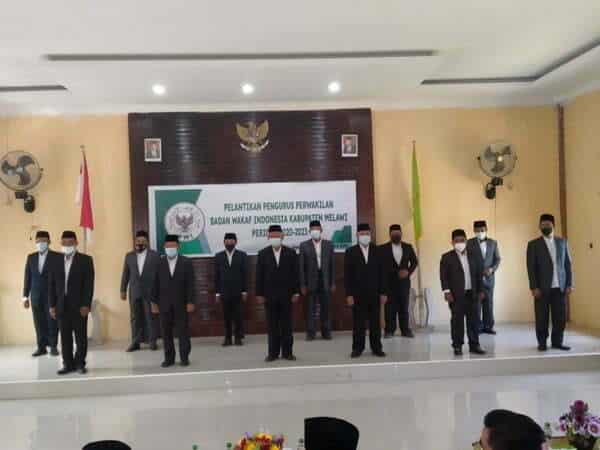 Pengurus Badan Wakaf Melawi Resmi Dikukuhkan