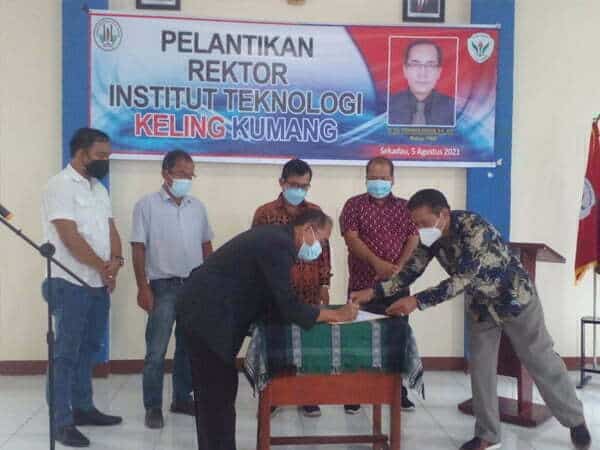 Rektor Institut Teknologi Keling Kumang Resmi Dilantik