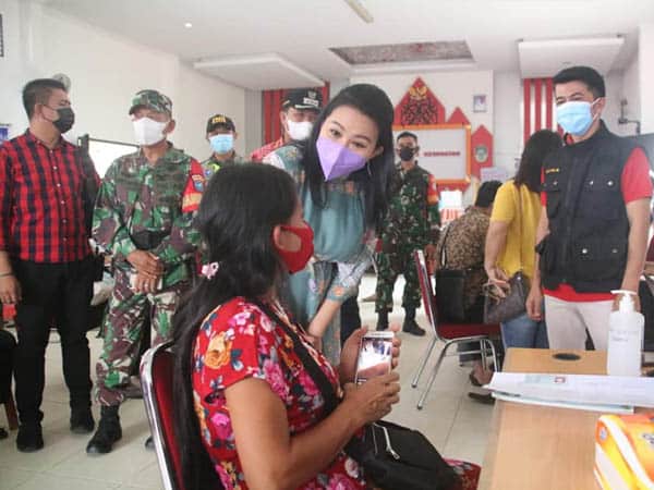 Pemkab Landak Vaksinasi Ibu Hamil dan Masyarakat Rentan Penyakit dengan Moderna