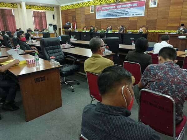 Fraksi Persatuan Bangsa DPRD Melawi Soroti Masalah Infrastruktur dan Penataan Pasar