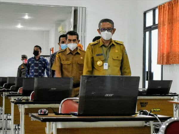 Tinjau Pelaksanaan SKD CPNS, Gubernur Sutarmidji: Jangan Percaya yang Janjikan Kelulusan