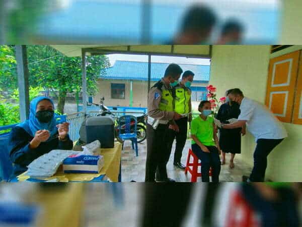 Penyandang Disabilitas di Melawi Jalani Vaksinasi Covid-19