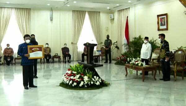 Provinsi Dengan Nilai Ekspor Pertanian Tertinggi, Kalbar Dapat Penghargaan dari Wapres