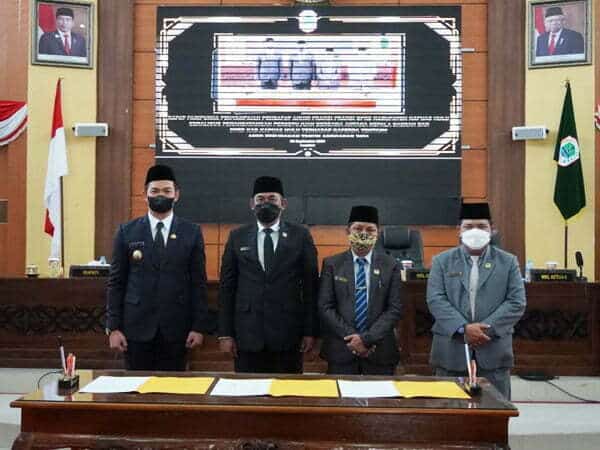 Raperda Perubahan APBD Kapuas Hulu 2021 Disepakati