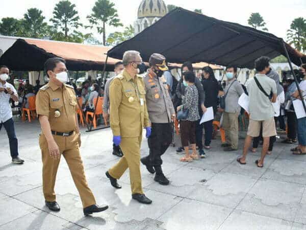 Bahasan Harap Kasus Covid-19 Terus Turun Seiring Gencarnya Vaksinasi