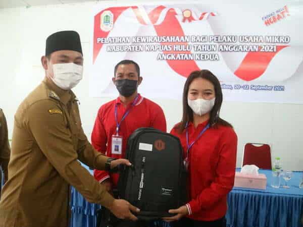 Wabup Wahyudi Harap Pelaku UMKM Mampu Berinovasi dan Kreatif Hadapi Tantangan Pandemi