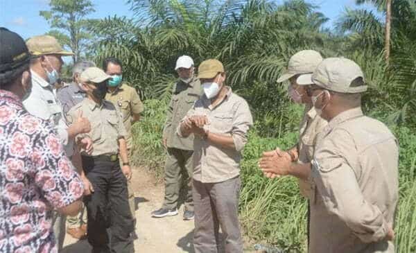 Ruas Jalan Pelang-Tumbang Titi Mulai Diperbaiki Kembali