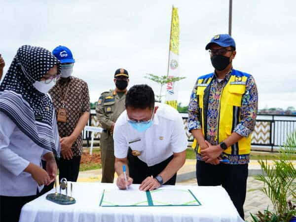 Pemkot Akan Tambah Spot Kuliner di Taman Teras Parit Nanas