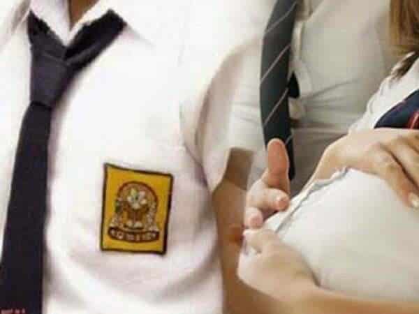 Viral Akun Youtube Media Informasi Viral Unggah Siswa SMP di Ketapang Melahirkan di WC Sekolah