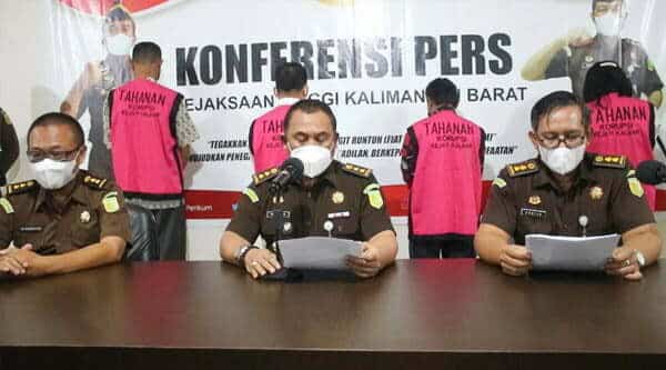 Kejati Kalbar Tahan Dua Anggota DPRD, Diduga Korupsi Dana Hibah Pembangunan Gereja di Sintang