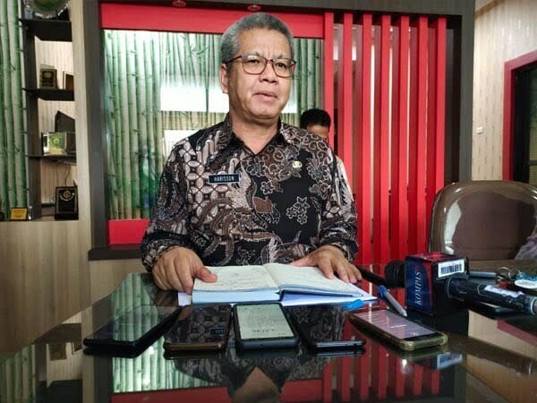 Kadiskes Kalbar Ancam Tutup Laboratorium yang Mainkan Tarif Tertinggi Swab PCR