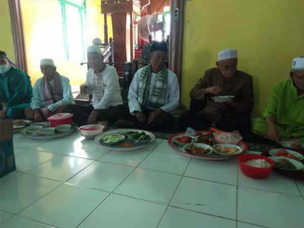 MTAMT Gelar Maulid Tradisional di Mongko Hilir