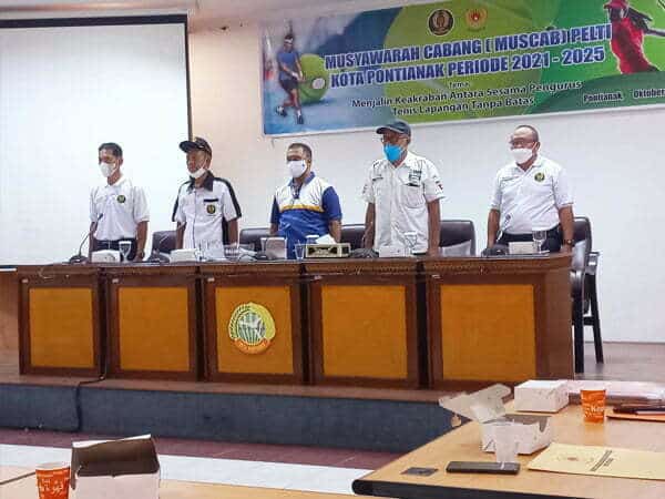 Syarbini Nahkodai Pengcab Pelti Pontianak 2021-2025