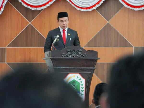 Waspada Akun Facebook Palsu Atasnamakan Bupati Fransiskus Diaan