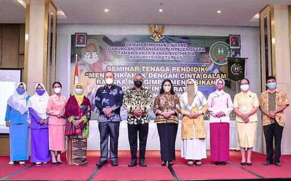 Bupati Martin Buka Seminar Pendidikan GOPTKI Ketapang 2021