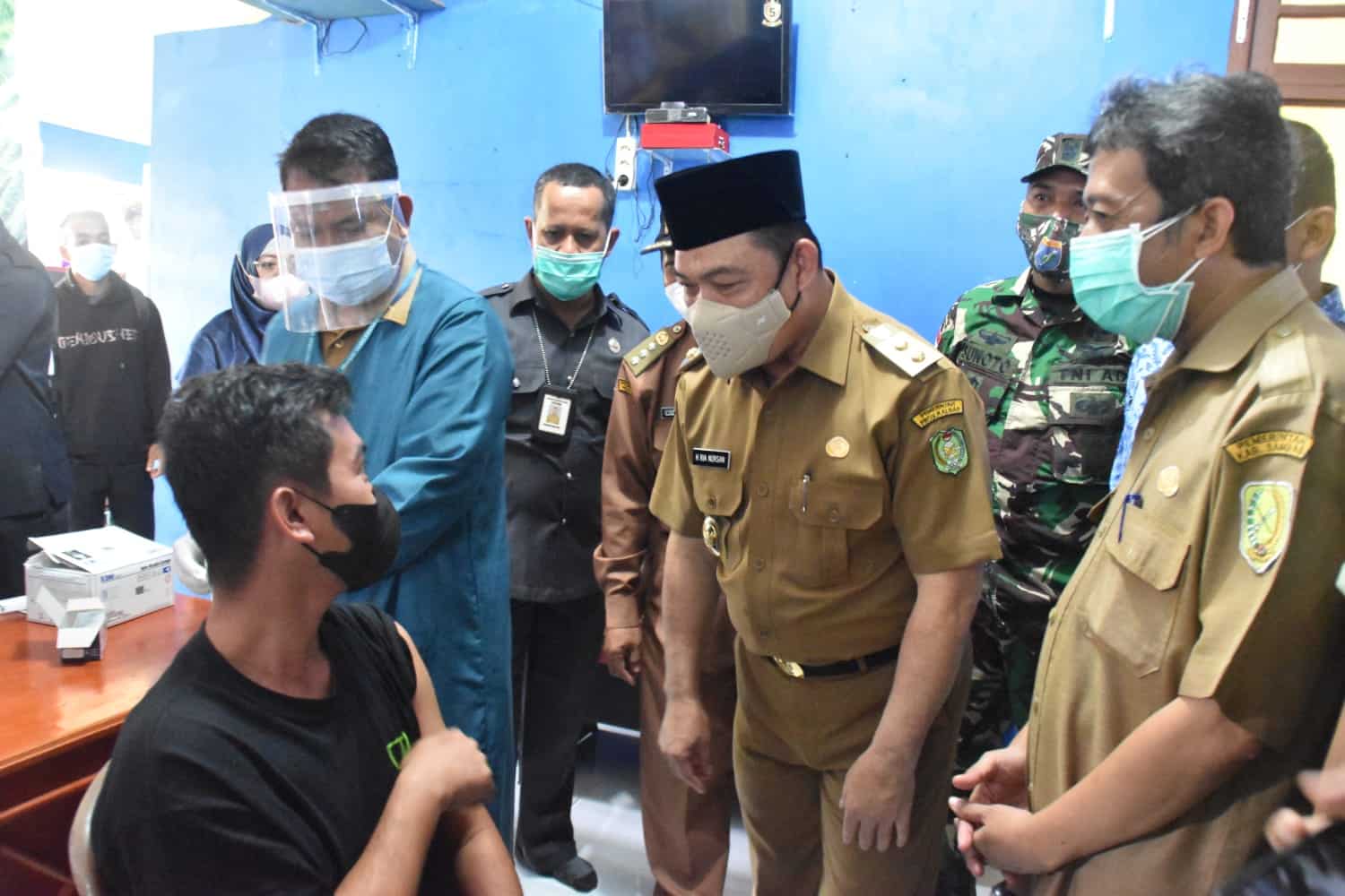 Wagub Dorong Capaian Vaksinasi Sambas Sudah Harus 60 Persen Sebelum 2022