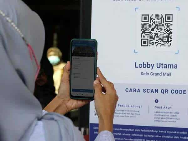 Mulai 15 November, Masuk Tempat Umum di Kalbar Wajib Pakai Aplikasi PeduliLindungi