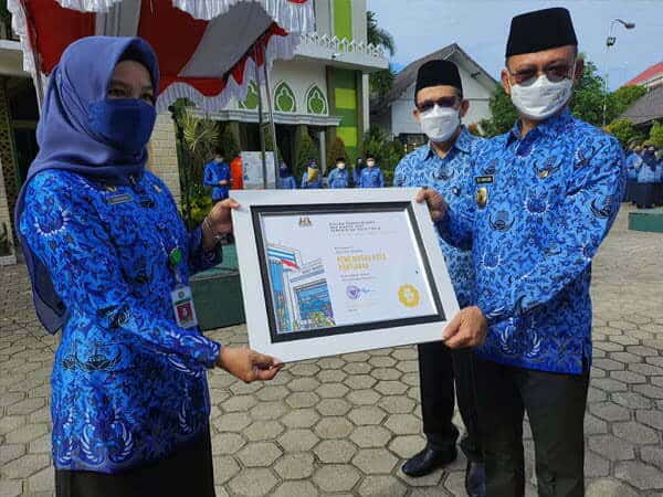 Pemkot Pontianak Raih Peringkat Tiga BKN Award