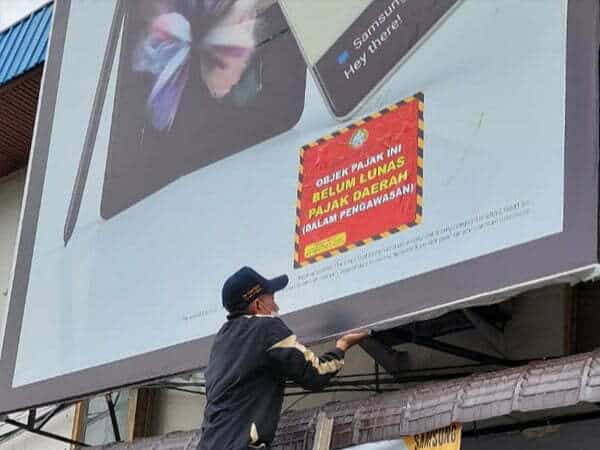 TPPD Pontianak Tertibkan 52 Reklame Tak Bayar Pajak