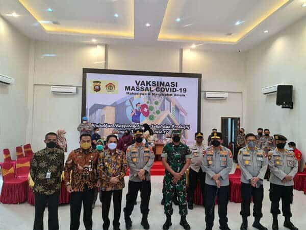 Capaian Vaksinasi Pontianak Tembus Target 80 persen Lebih