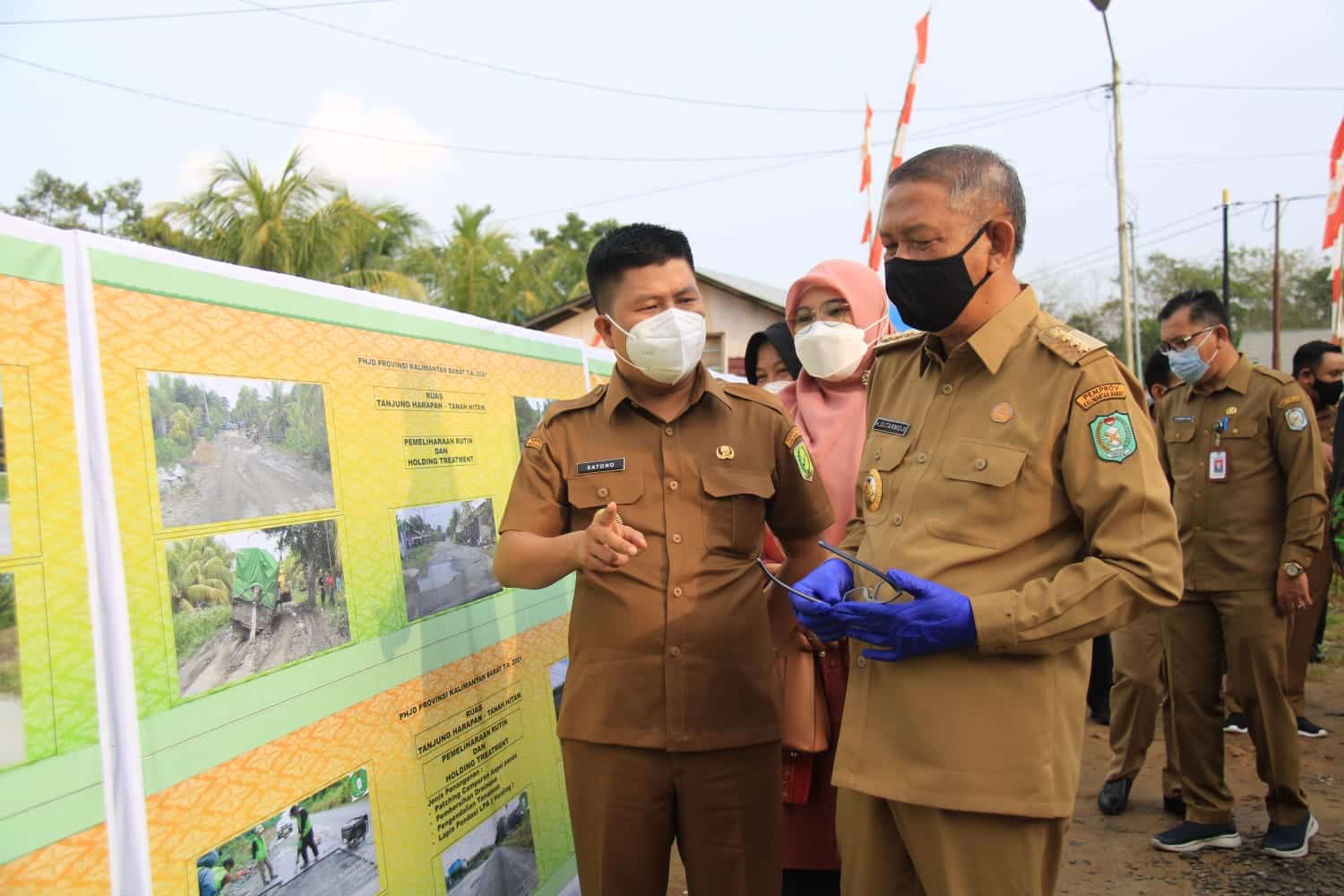 Sutarmidji Resmikan Jalan Provinsi Awali Kunker di Sambas Hari Kedua