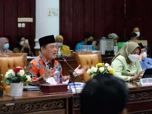 Di Posisi Buncit, Wagub Ria Norsan Dorong Mempawah Percepatan Cakupan Vaksinasi Covid-19